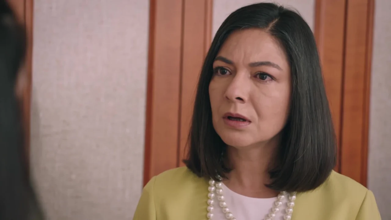 Кадры из сериала Ветреный холм (2024)